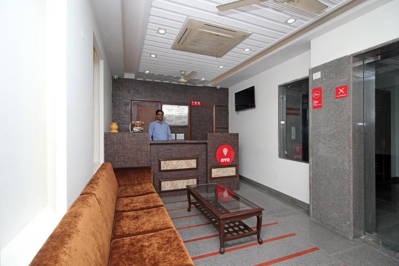 OYO 9028 Hotel Blu Pebbles Neu-Delhi Exterior foto